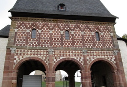 KW 43 - Kloster Lorsch