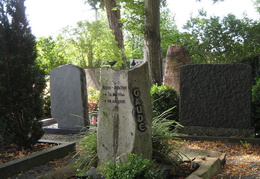 101 - Friedhof